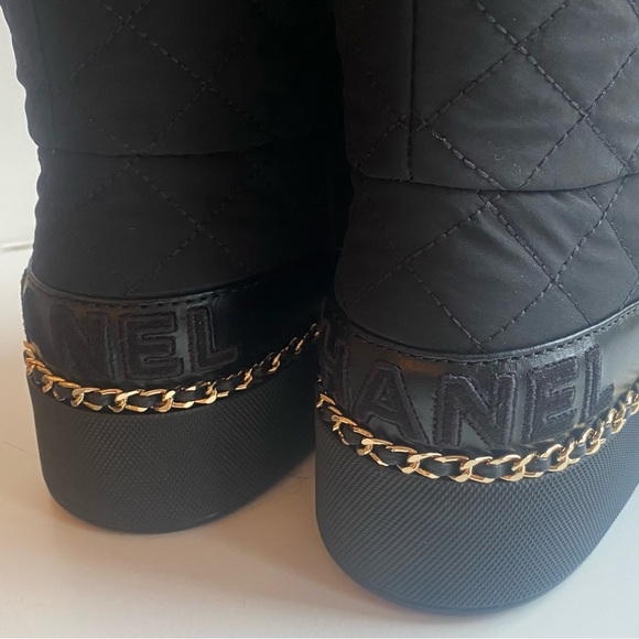 Authentic New CHANEL Logo Apres Ski Winter Boots - Size 36 - Picture 9 of 13